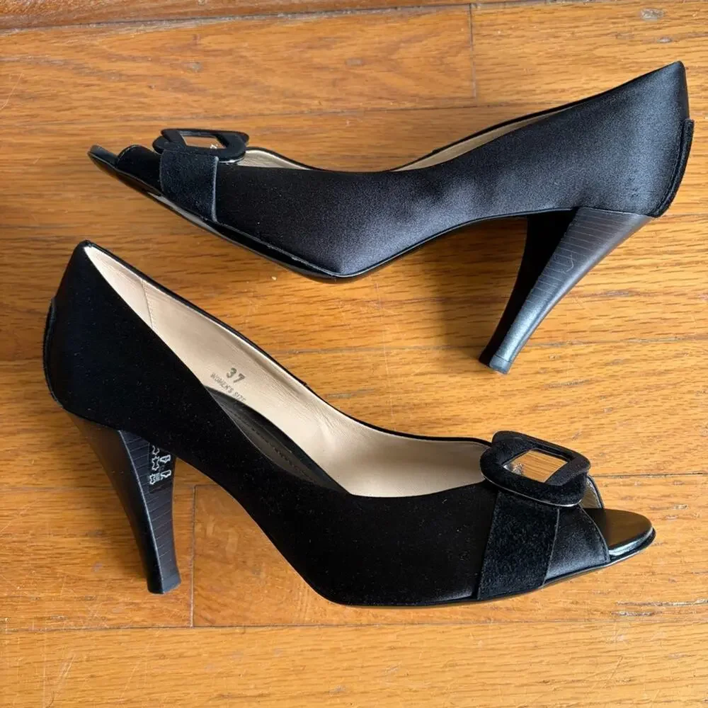 Tod’s | Leather Peep Toe Pumps Heels Mirror Detail Formal Classic Black Size 6.5